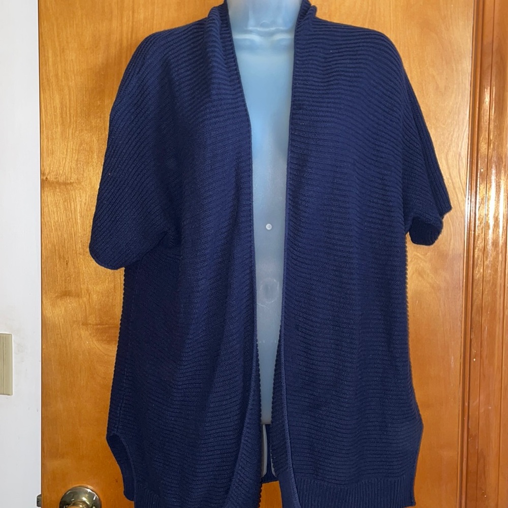 Navy short sleeve sweater